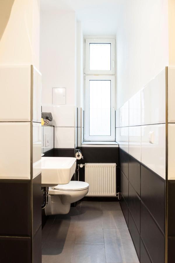 Amazing Apartment 1Br For 7 @Mauerpark Pberg Berlin Dış mekan fotoğraf